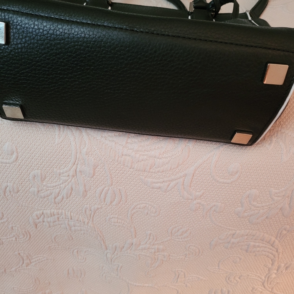 Purse - Picture 5 of 6